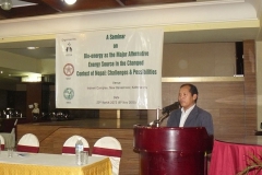 Mr.-Ganeshman-Pun,-honorable-supplies-Minister-of-Nepal-presenting-his-views-on-alternative-energy