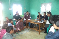 Group-discussion-for-Solar-dryer-in-Bhutan